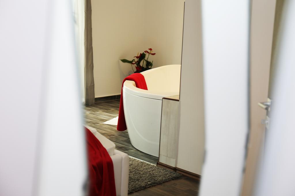 מאקו Velnoek Luxus Apartman מראה חיצוני תמונה